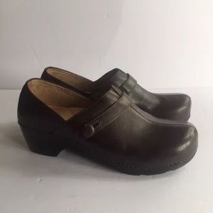 Dansko Dark Brown Clogs Size 43